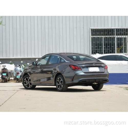 Mg 5 2023 180DVVT manual fashion edition Compact type Manual Operation 1.5T Gasoline Four-door five-seater sedan